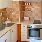 Center Roza * マカルスカ