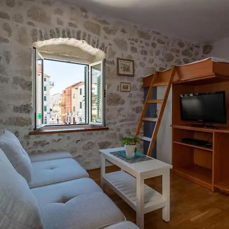 Apartmán Center Roza *